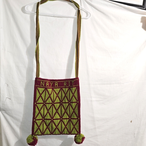 Huichol art yarn Bag - Picture 8 of 10